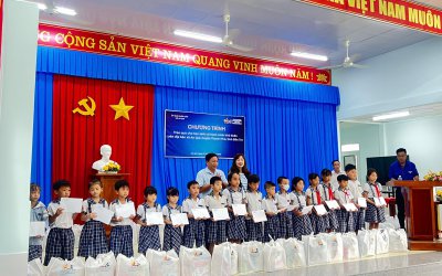 Diệp Gia hân hạnh đồng hành cùng CLB Doanh nhân trẻ Doanh nghiệp Gia đình Việt Nam 