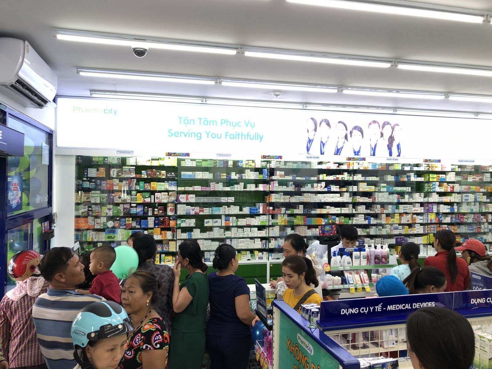 Thi công nội thất đẹp - Hoàn thành nhà thuốc Pharmacity|Diệp Gia